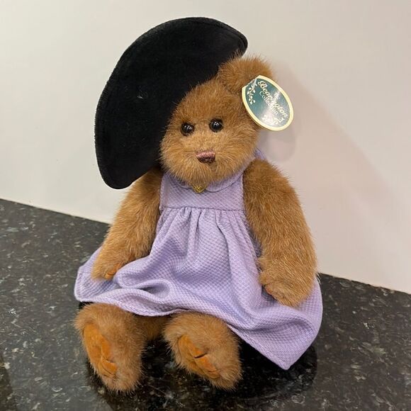 The Bearington Collection Sophie 14” Plush Bear With Tag Retired - Picture 1 of 12